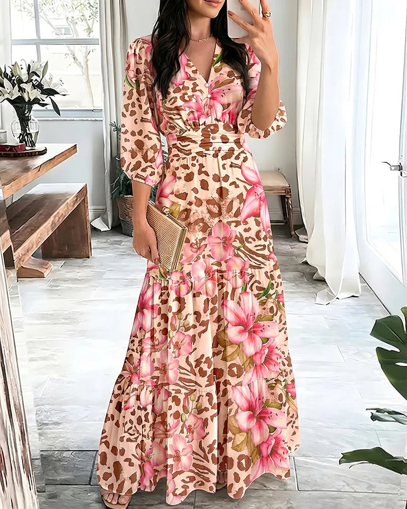Chiffonkleid mit Volants und Taillengürtel