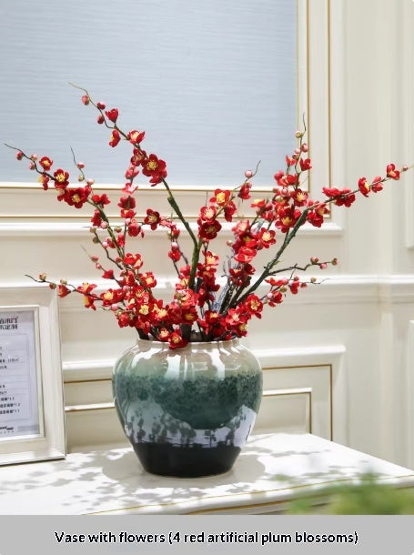 Keramikvase mit Kunstblumen und Dekoration | LuxeStyle