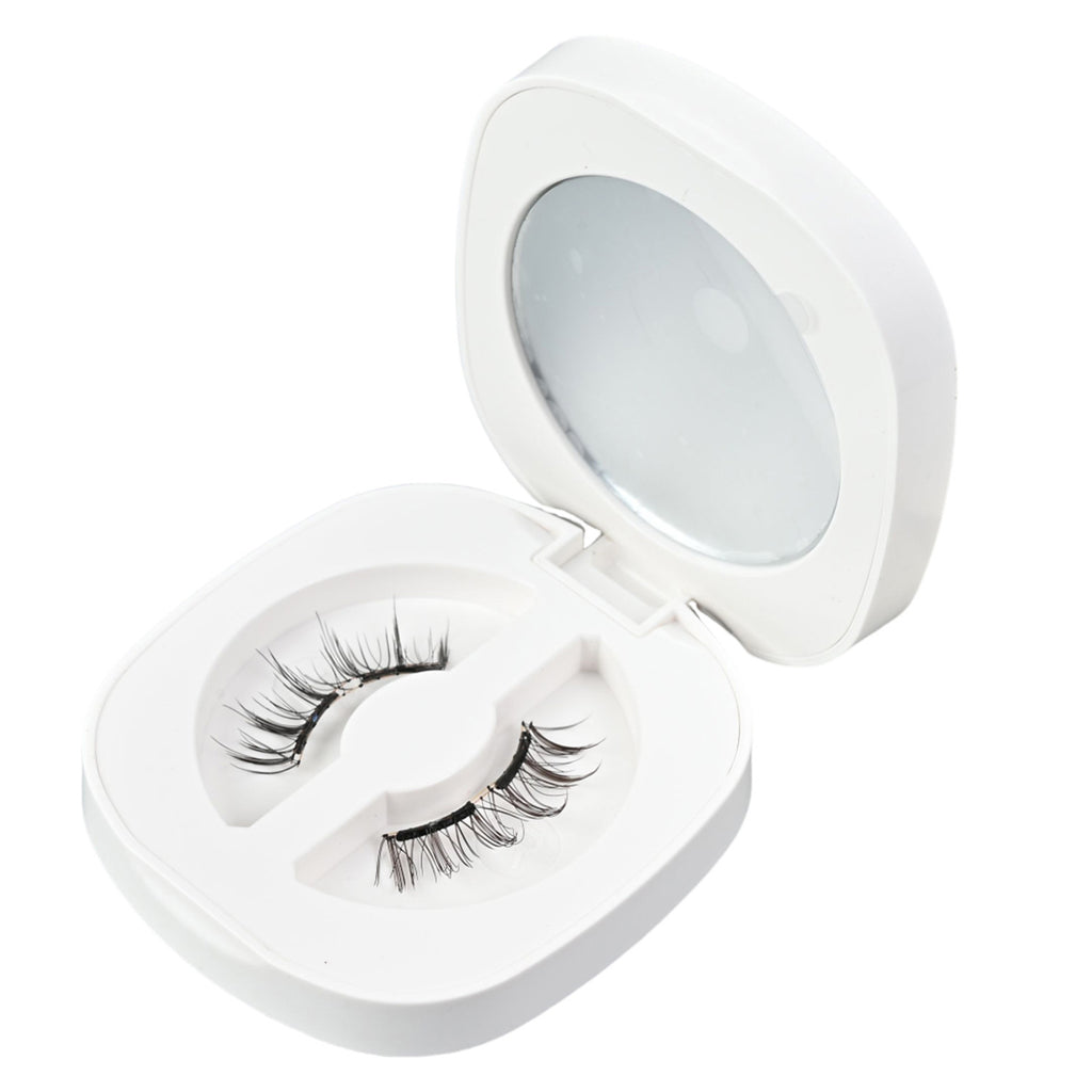 Magnetische Wimpern ohne Kleber – Bild 8 | LuxeStyle