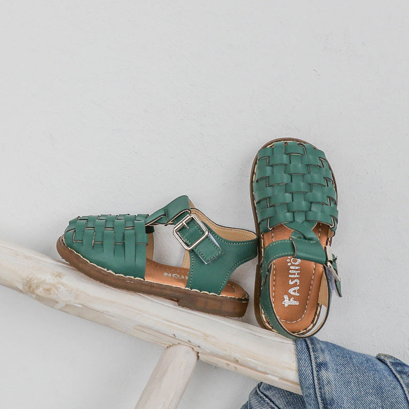 Retro Sandalen für Mädchen mit Klettverschluss – Bild 4 | LuxeStyle