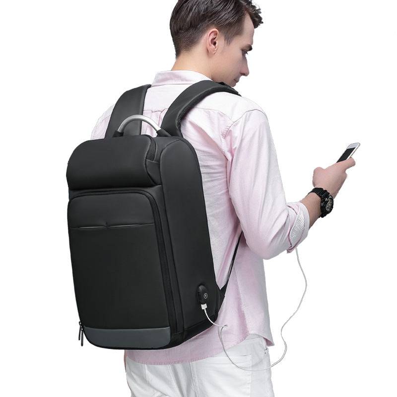Funktionale Outdoor-Reisetasche mit Laptopfach – Bild 5 | LuxeStyle
