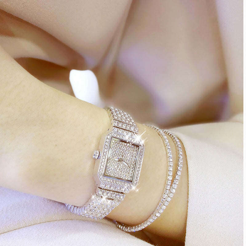 Wasserdichte Quarzuhr mit Strass-Besatz – Bild 8 | LuxeStyle