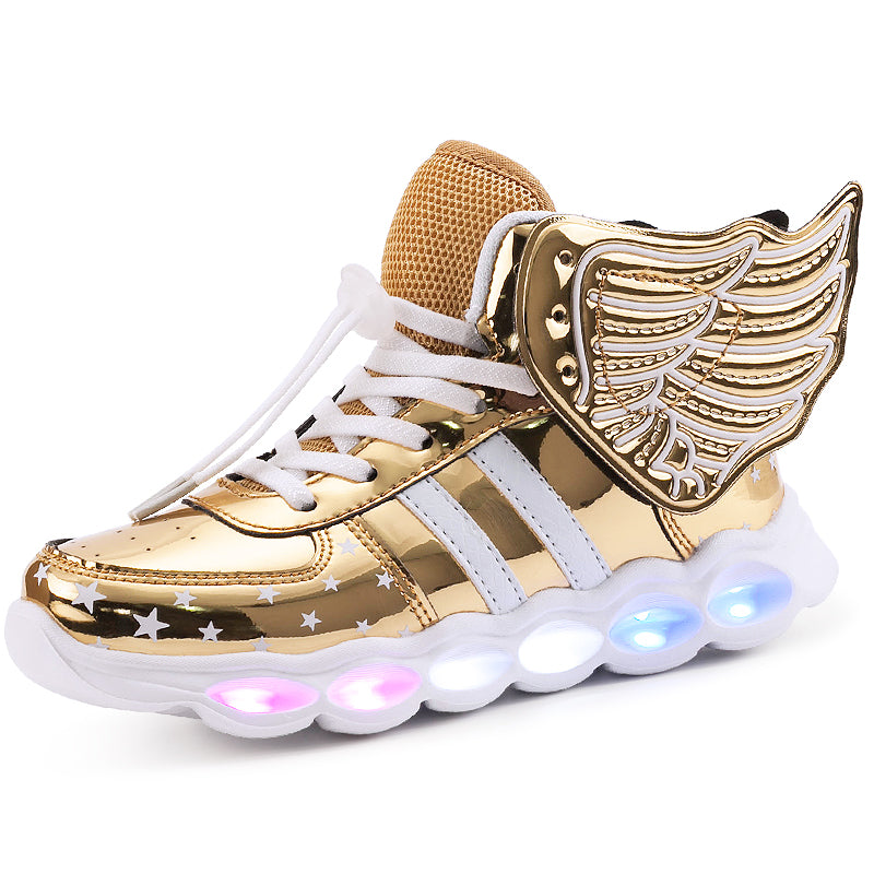 Glitzer-Sneakers mit wiederaufladbaren Flügeln – Bild 3 | LuxeStyle