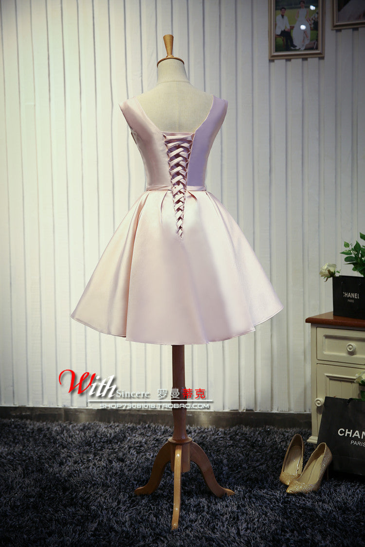 Mittellanges Abendkleid für Studierende – Bild 5 | LuxeStyle