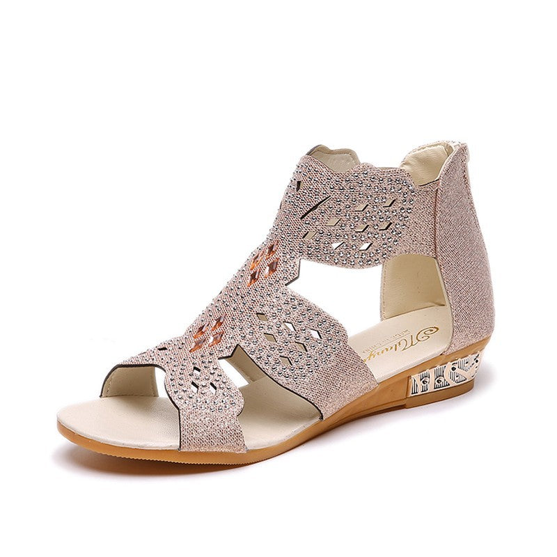 Schwarze Flachpumps mit Rhinestonen – Bild 5 | LuxeStyle