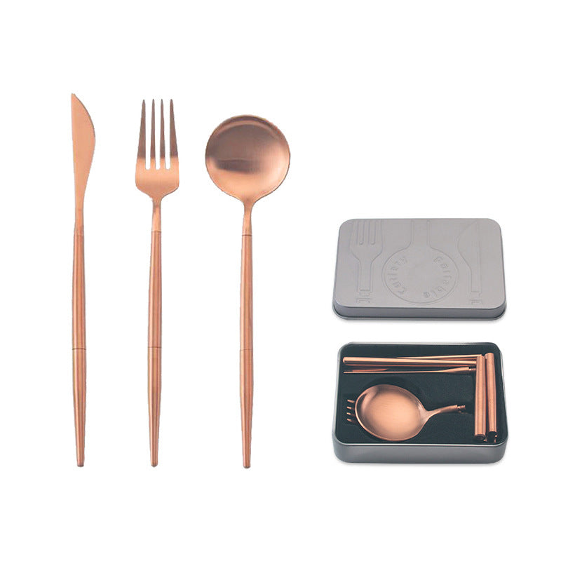 Tragbares Besteck-Set aus Edelstahl – Bild 3 | LuxeStyle