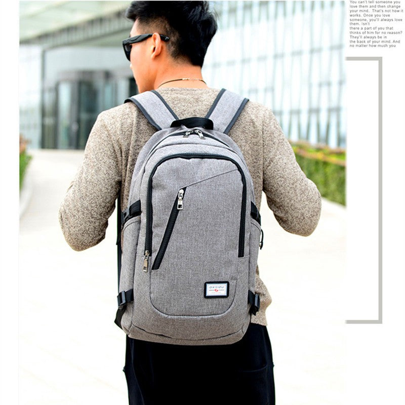 Rucksack mit Ladefunktion – 20-35 l – Bild 4 | LuxeStyle