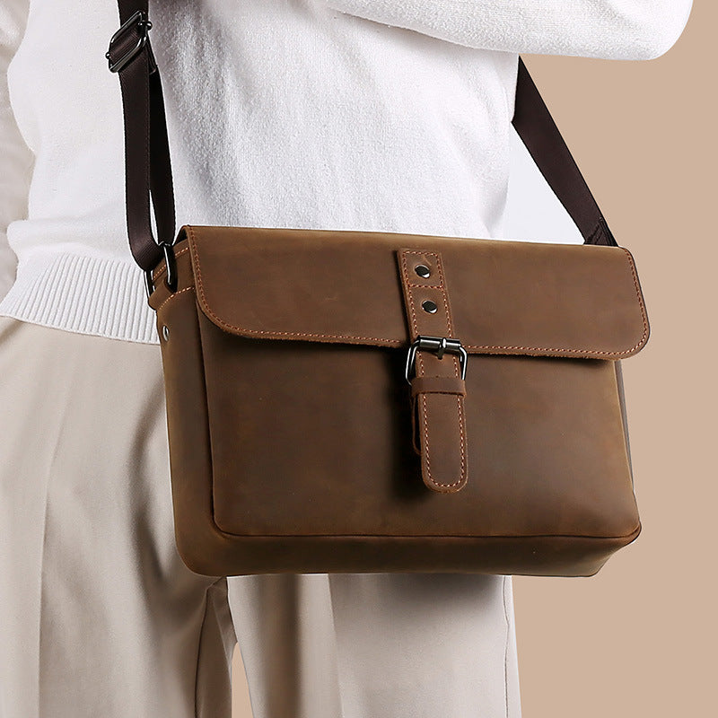 Umhängetasche aus Leder im Vintage-Look – Bild 3 | LuxeStyle