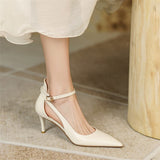 Farbe: Milchweiss