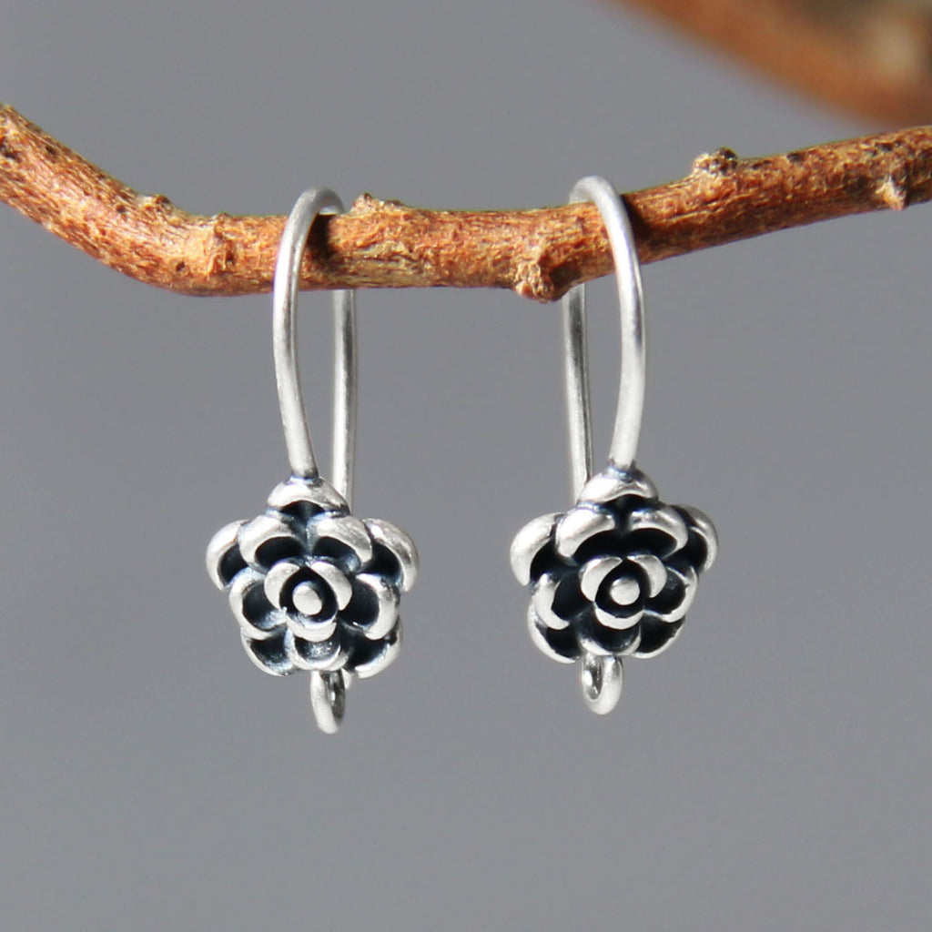 Ohrhaken "Ethno-Blume" aus 925er Sterlingsilber