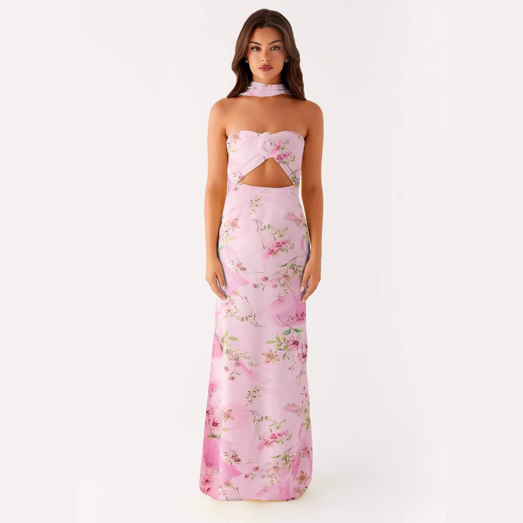 Blumiges Kleid mit Schnürung