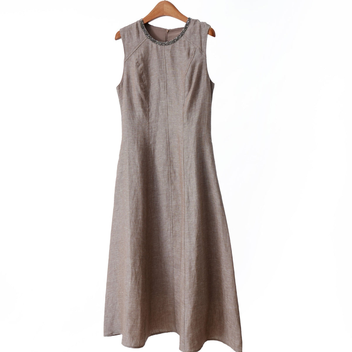 Ärmelloses Leinenkleid mit Taillengürtel – Bild 5 | LuxeStyle