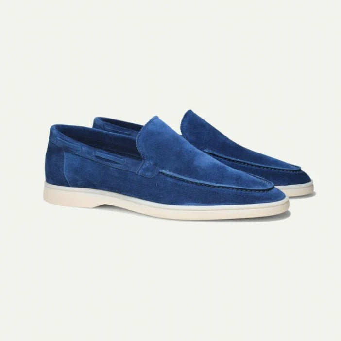 Himmelblaue Suedesneaker – Bild 7 | LuxeStyle