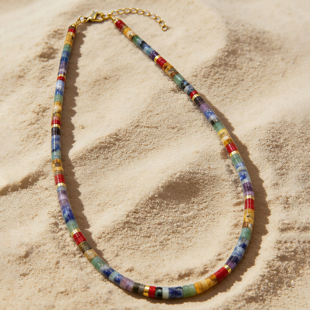 Samsara Heishi-Choker bunt Naturstein Detail