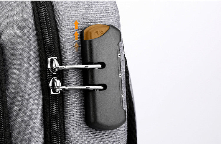 Grossräumiger Reise-Rucksack – Bild 2 | LuxeStyle