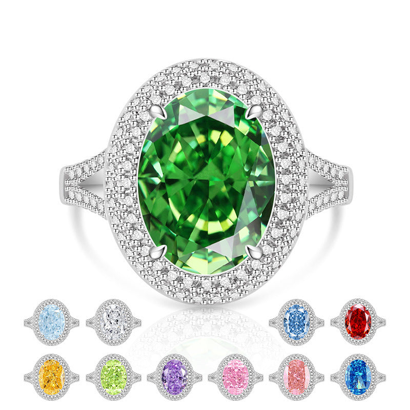 Verstellbarer Ring mit schimmerndem Zirkonia