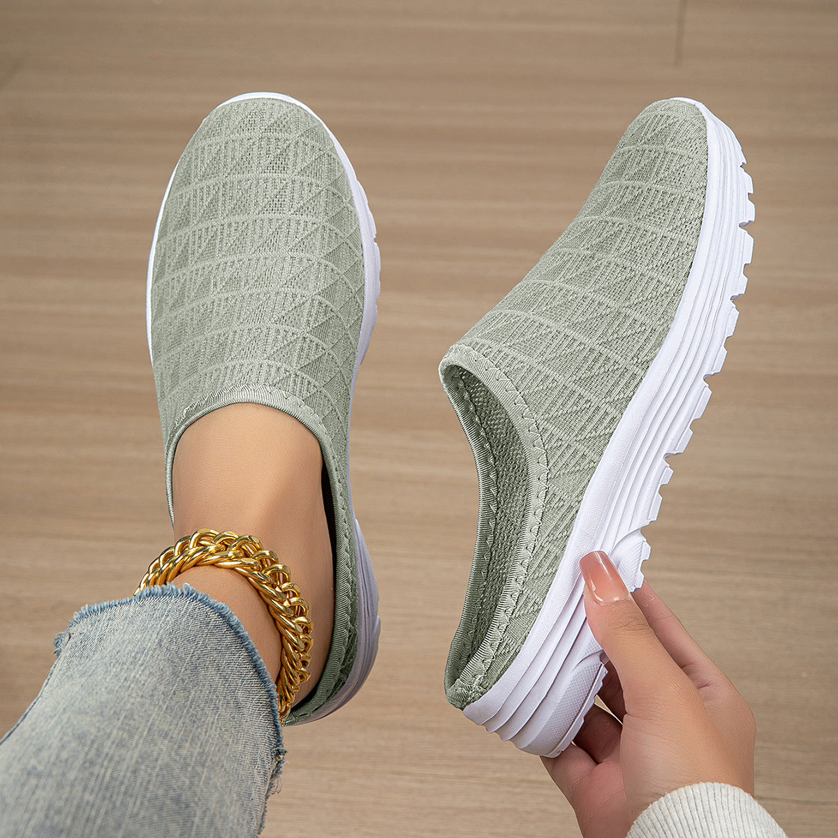 Atmungsaktive Mesh-Sportsandalen für Damen – Bild 1 | LuxeStyle