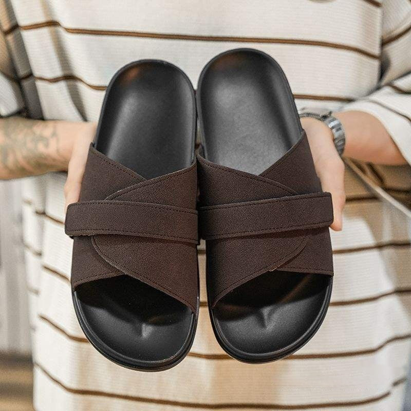 Bequeme Herrenslipper