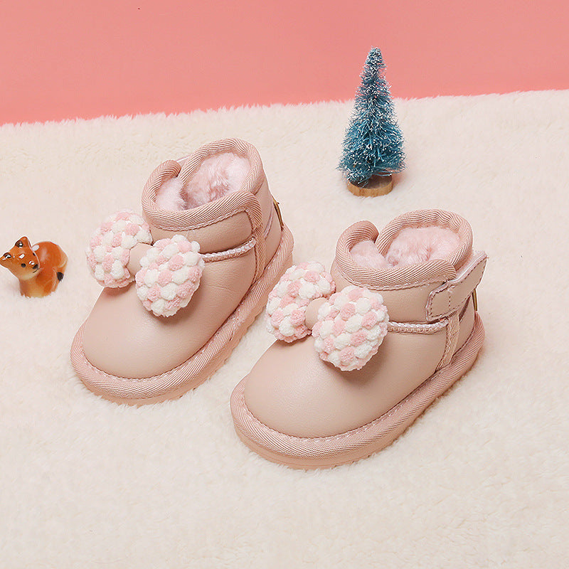 Warme Lauflernstiefel für Mädchen mit Klettverschluss – Bild 4 | LuxeStyle