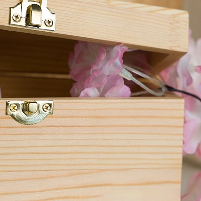 Urne für Tierasche – Kiefernholz mit Kreuz – Bild 10 | LuxeStyle