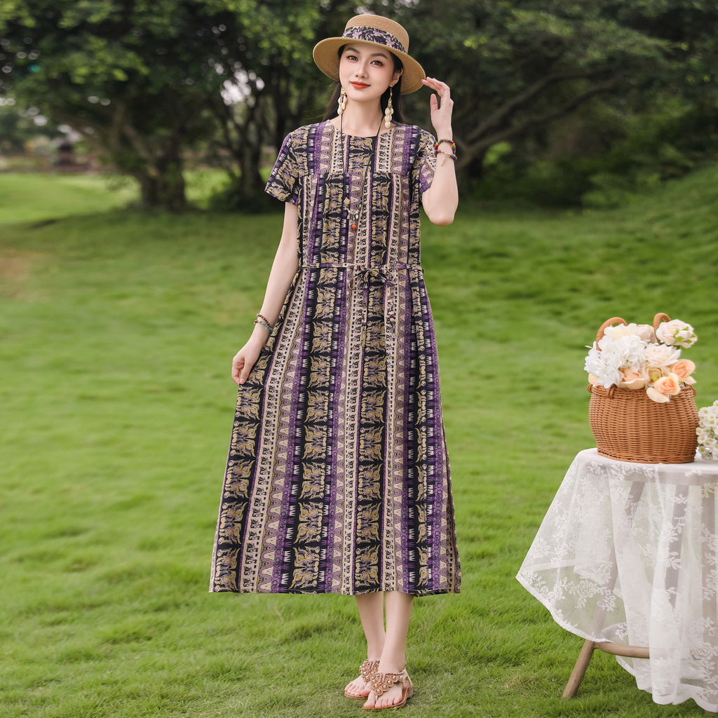 Elegantes Baumwoll-Seidenkleid mit Blumenmuster – Bild 9 | LuxeStyle