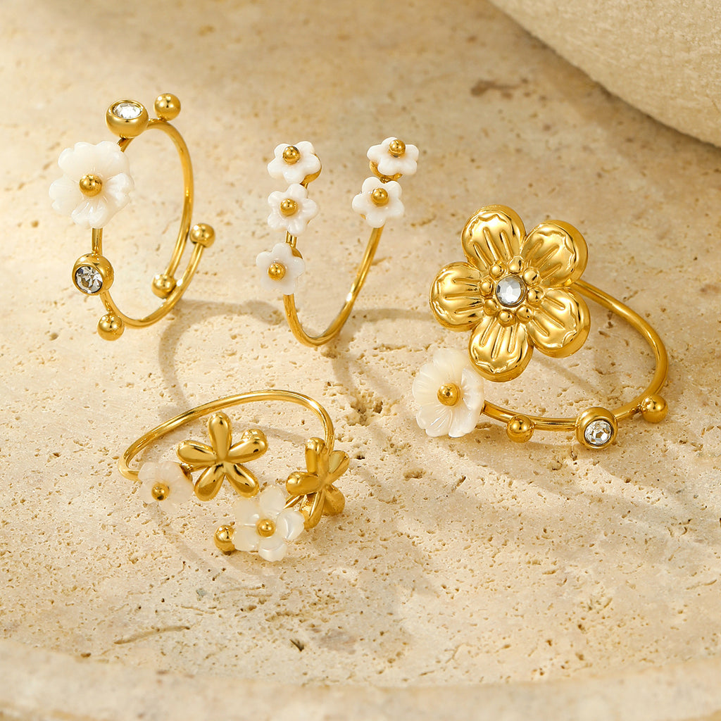 Eleganter Blumenring aus 18K vergoldetem Edelstahl