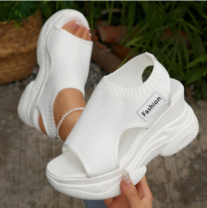 Keilabsatz-Sandalen im Feen-Stil mit Plateau