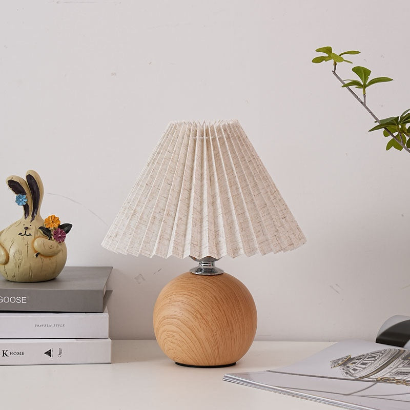 Tischlampe mit Stoffkordel und Keramikfuss – Bild 6 | LuxeStyle