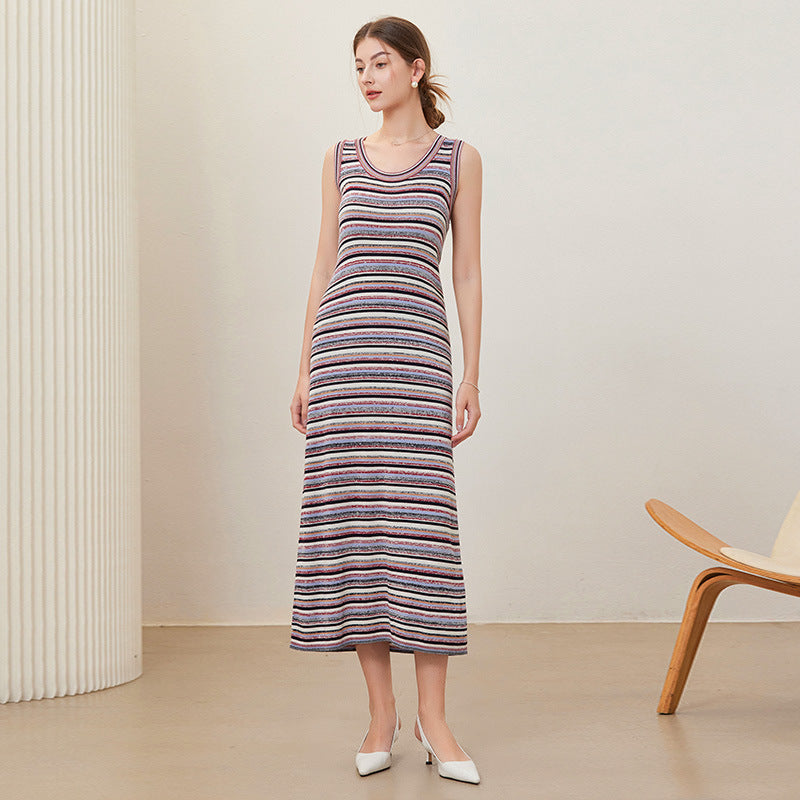 Retro gestreiftes Strickkleid für Damen – Bild 5 | LuxeStyle