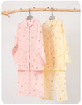 Niedliches Pyjama-Set aus Baumwollgaze für Kinder