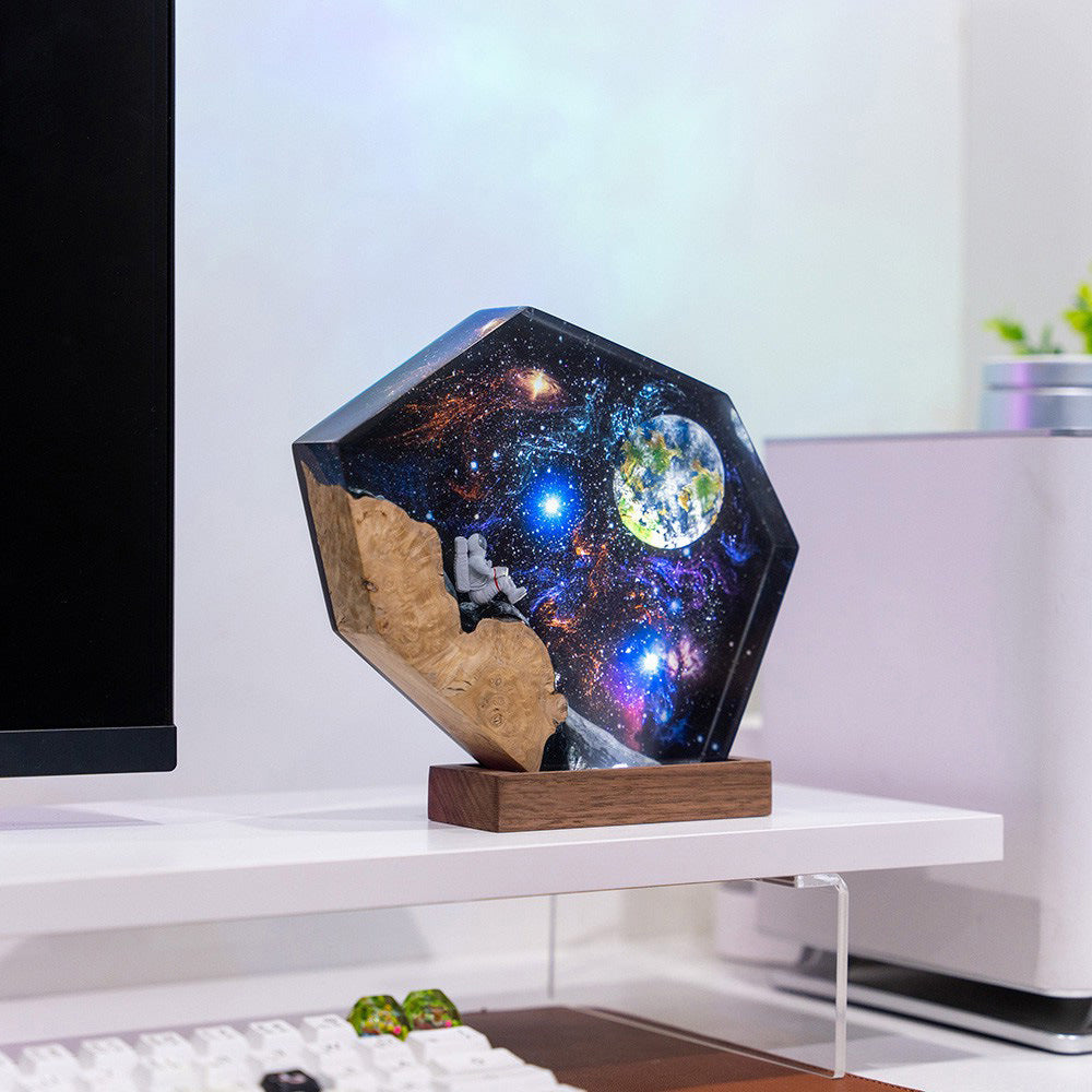 Interstellar Epoxidharz-Lampe – Bild 9 | LuxeStyle