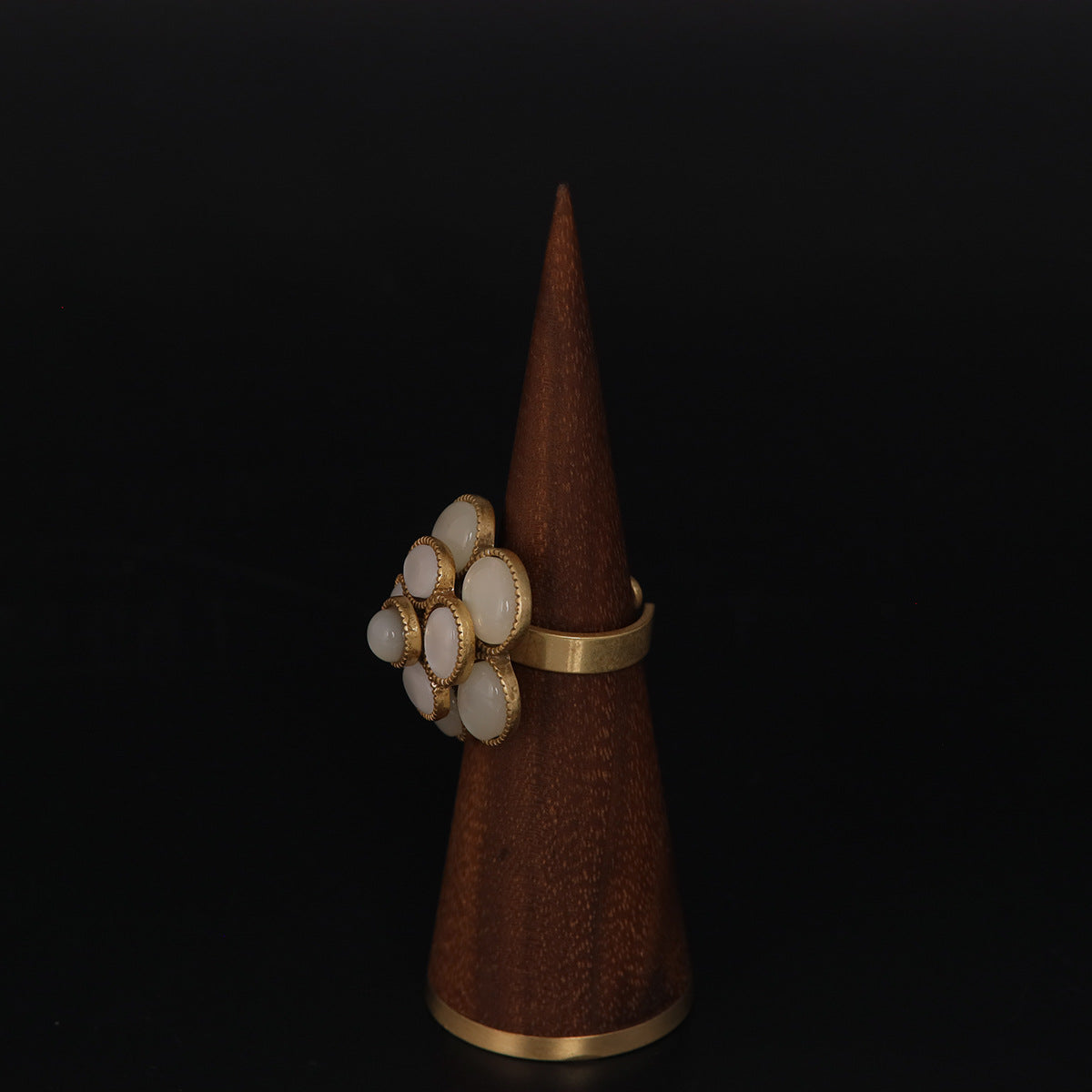 Vintage Camellia Ring – Kupferlegierung