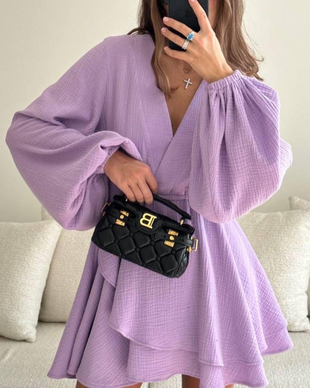 Minikleid mit Taillenbetonung