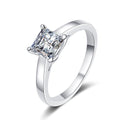 Prinzessschliff-Ring mit Mozambik-Diamant, silbergeplättet & gold-acze
