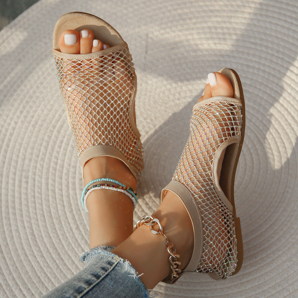 Sommer-Sandalen mit Strass und Cut-Outs – Bild 2 | LuxeStyle