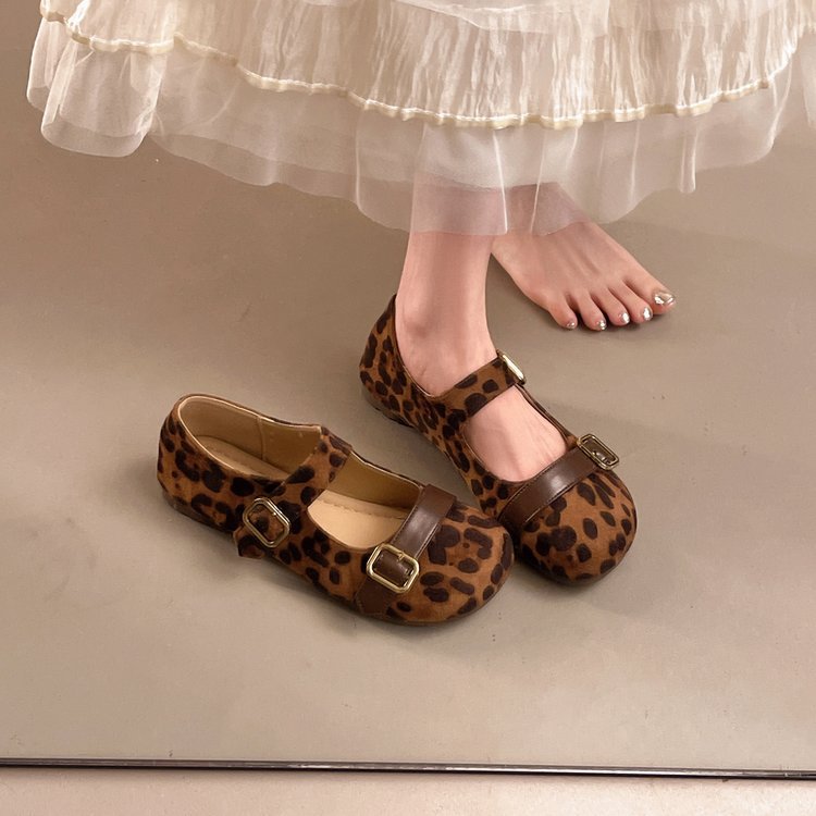 Vielseitige Pumps mit runder Zehenpartie