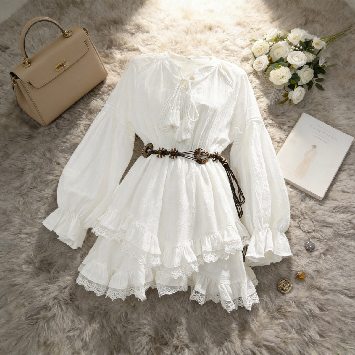 Französisches Spitzenkleid für den Urlaub – Bild 3 | LuxeStyle