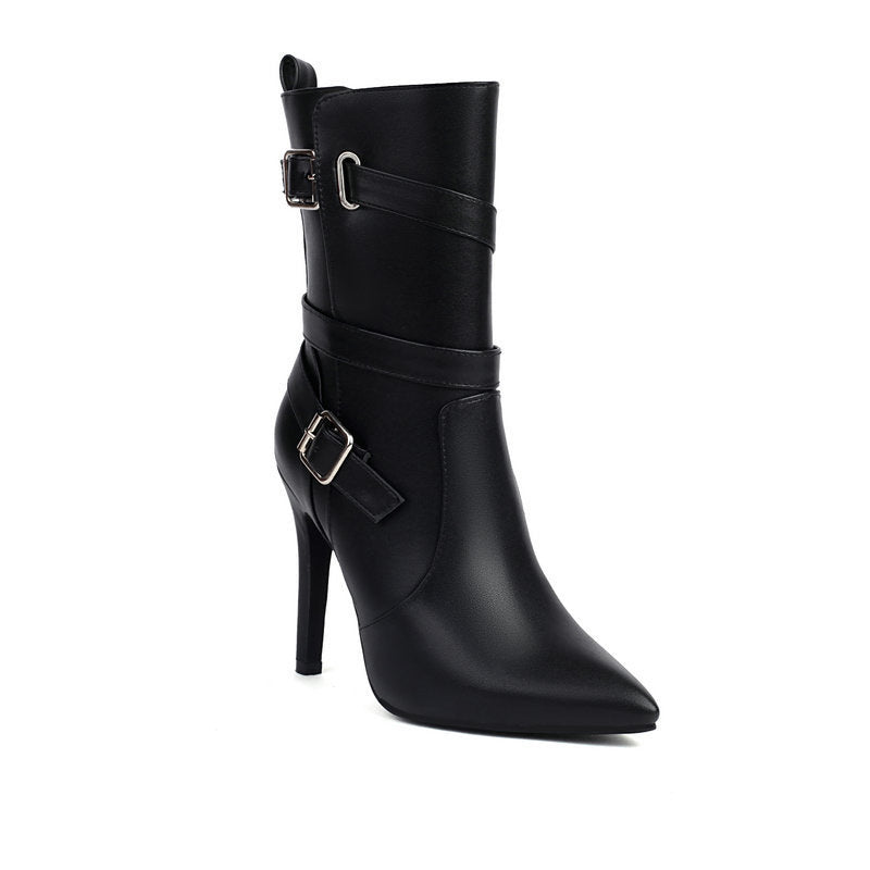 Spitze Stiletto-Stiefeletten mit Riemen