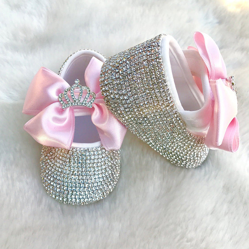 Baby-Schühchen mit Strasssteinen – Bild 2 | LuxeStyle