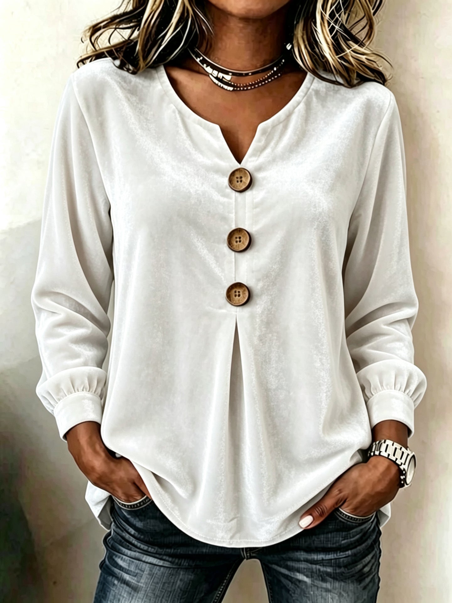 Elegante Samtbluse mit V-Ausschnitt und Knöpfen – Ansicht 7