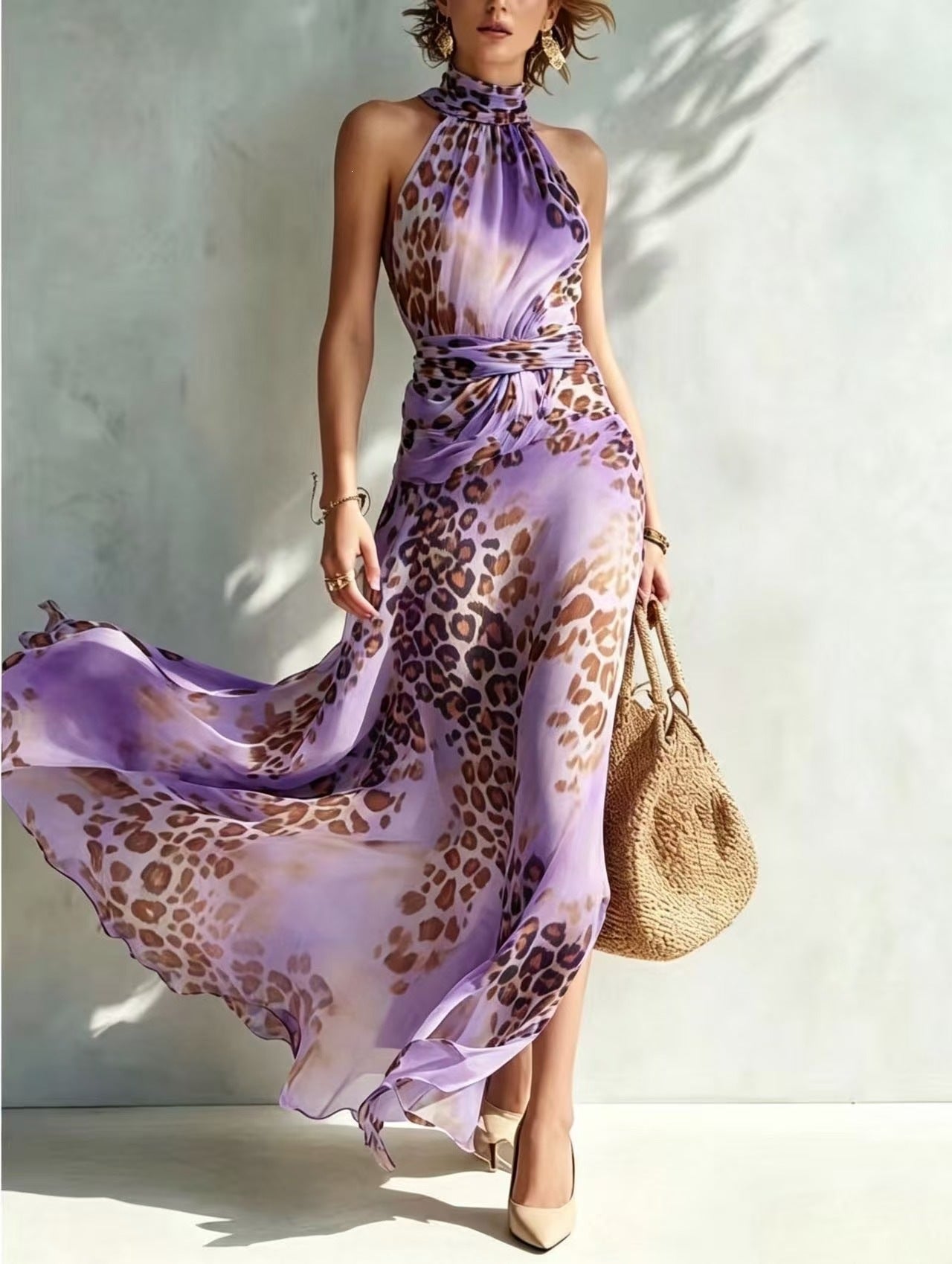 Ärmelloses Halterneck-Leopardenkleid