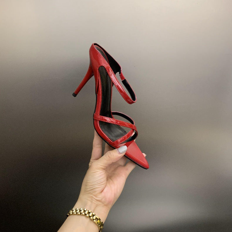 Weinrote Stiletto-Sandalen mit Fischmaul-Zehenpartie – Bild 18 | LuxeStyle
