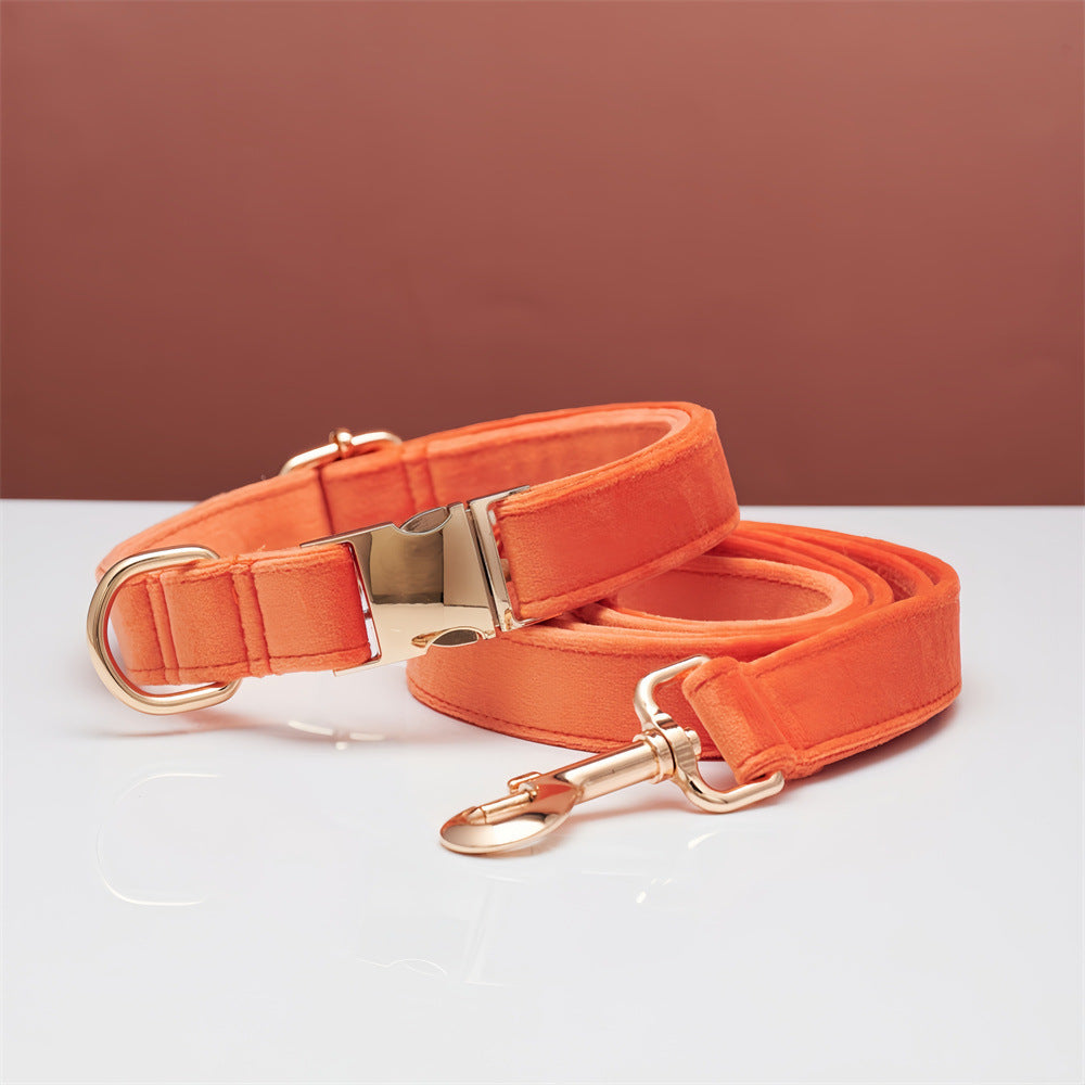 Samt-Hundehalsband mit Leine und Schleife – Bild 15 | LuxeStyle
