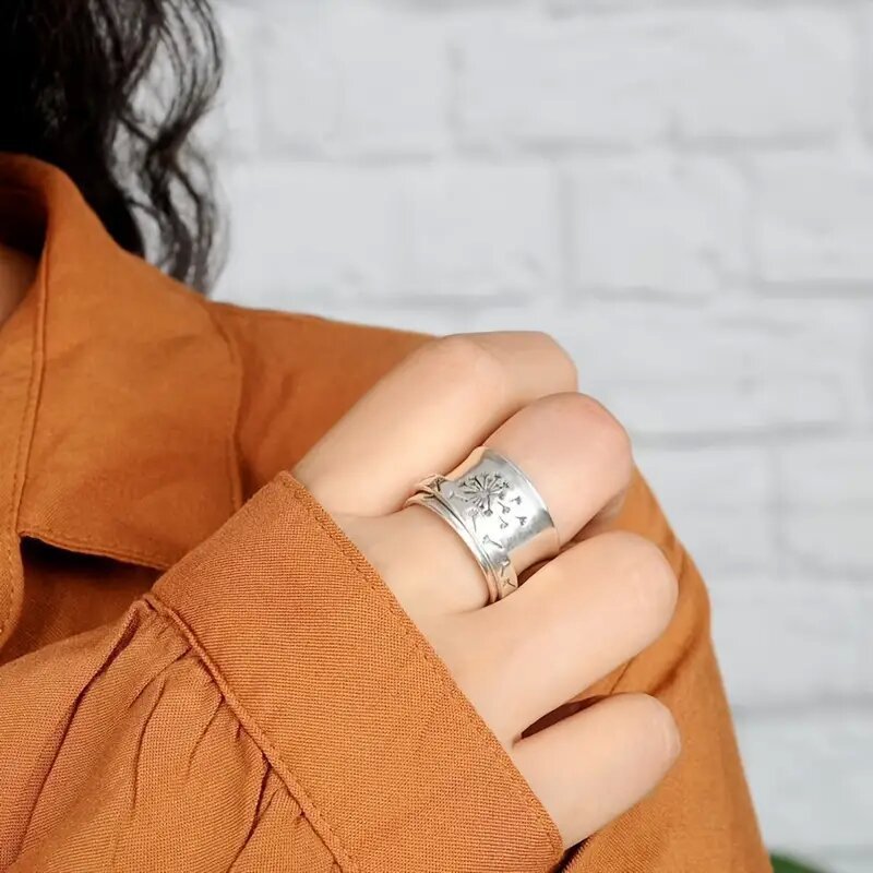 Pusteblumen-Ring «Dandelion» – filigran graviert