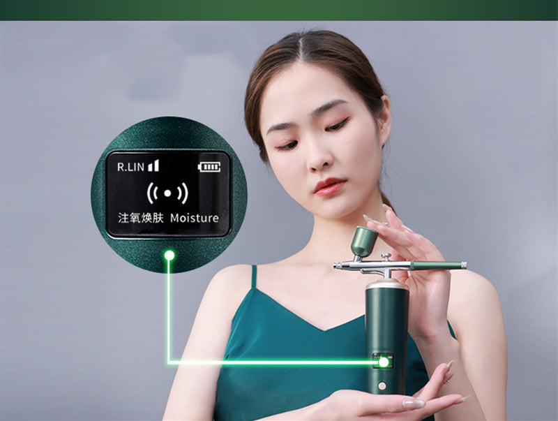 Nano-Sprühgerät mit LCD-Display | LuxeStyle