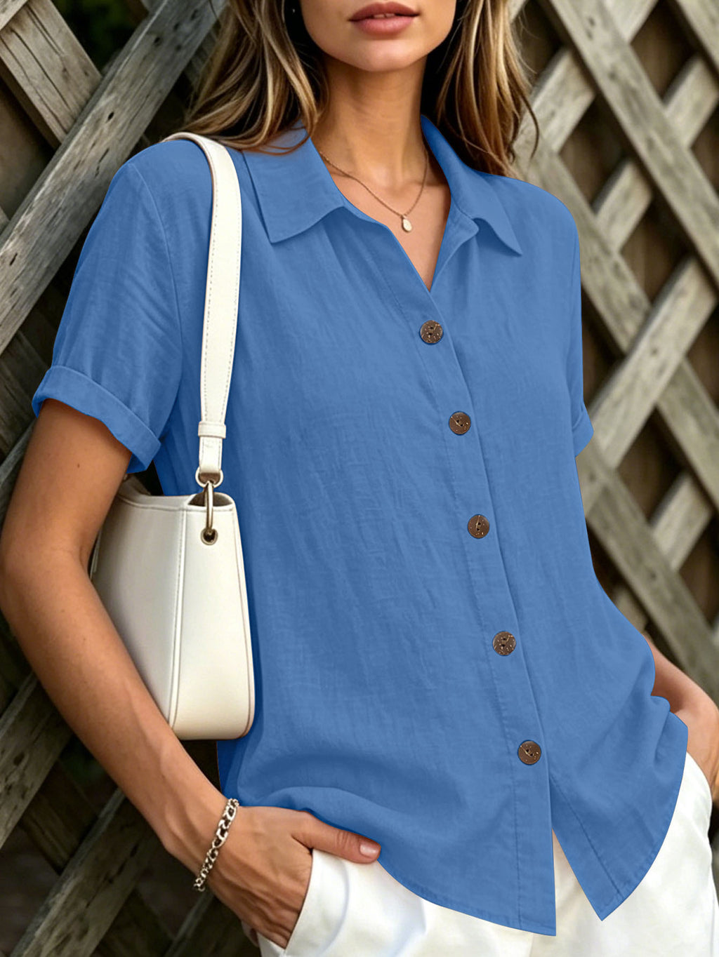 Sommerbluse mit Knopfleiste