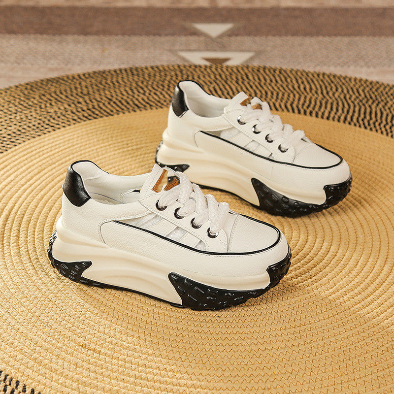 Retro Sneaker mit dicker Sohle