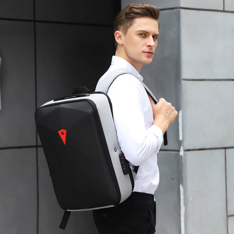 Hartschalen-Rucksack für Herren mit Tragesystem