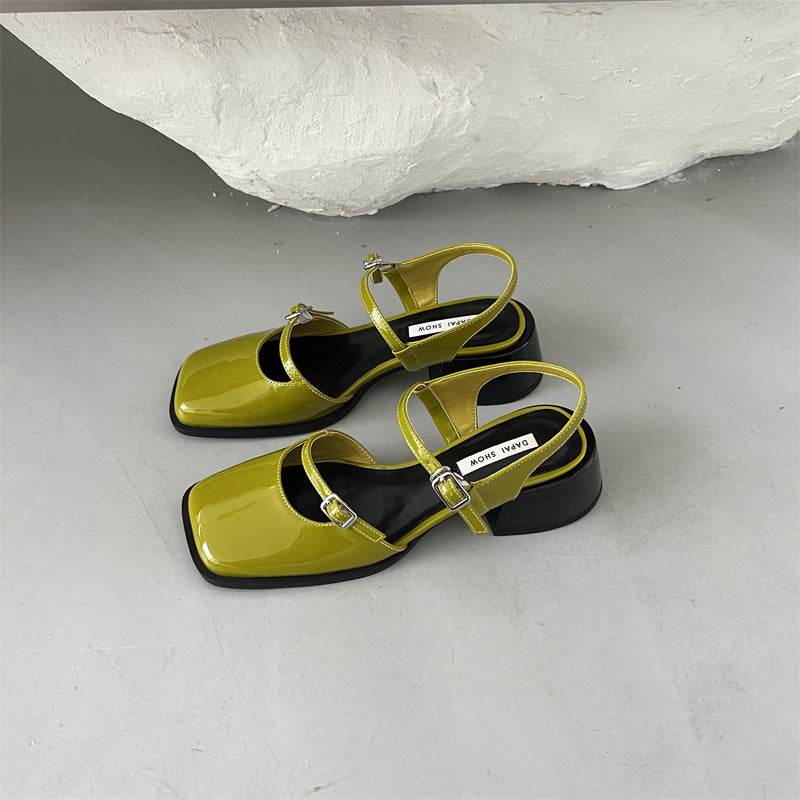 Französische Sandalen mit Blockabsatz – Bild 7 | LuxeStyle