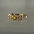 Retro Oliven-Edelsteinring mit Ast-Design – Bild 1 | LuxeStyle